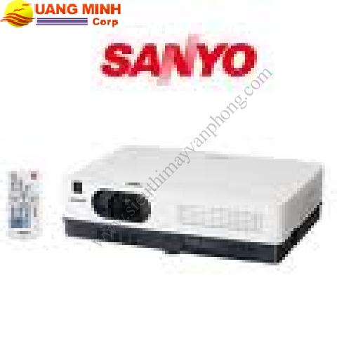 Máy chiếu Sanyo PLC - XW200