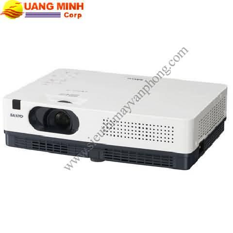 Máy chiếu SANYO PLC-XD 2600( thay thế PLC-XW 250)