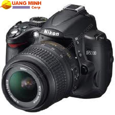 Máy ảnh số Nikon D5000