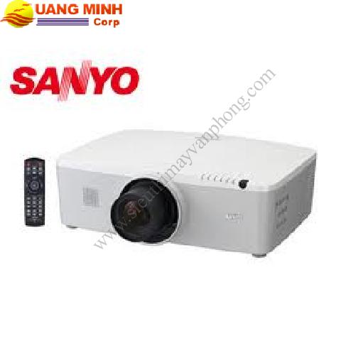 Máy chiếu Sanyo PLC-XM150